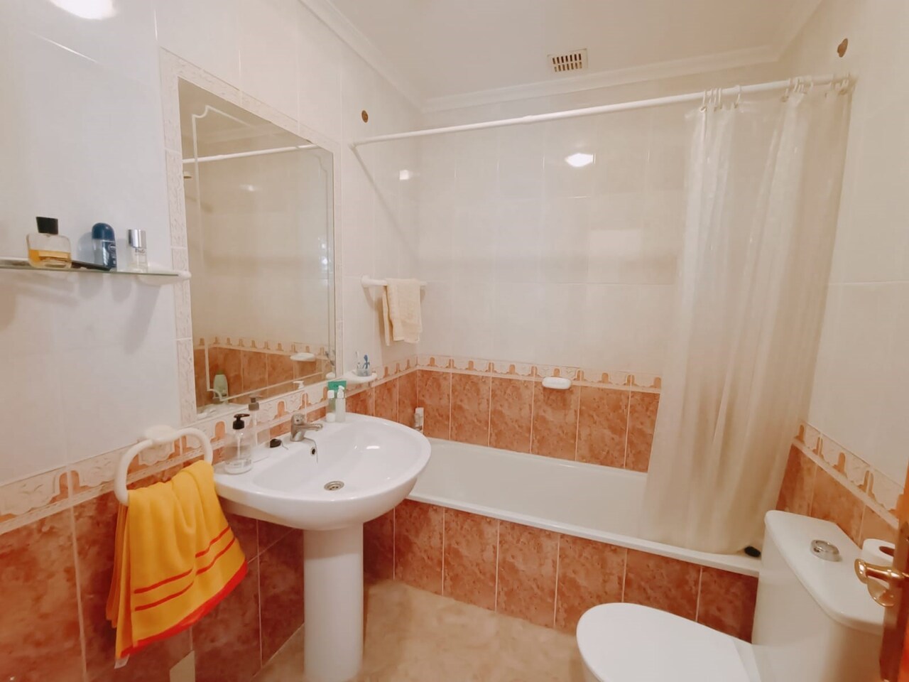 For sale - 3 Bedroom 2 Bathroom Quad House in Playa Flamenca - Costa Blanca  - Alicante