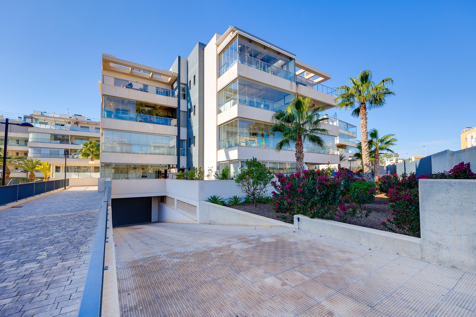 For sale - 2 Bedroom 2 Bathroom Apartment in La Zenia - Green Hills Los Dolses - Alicante