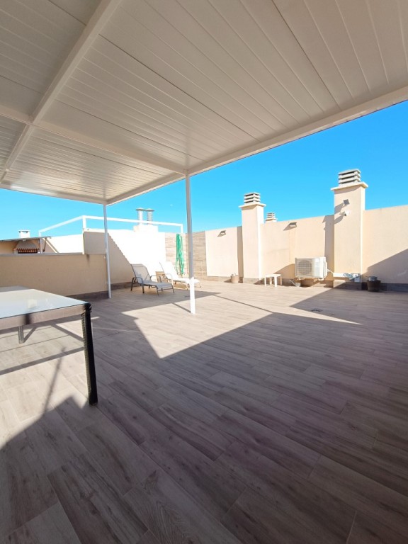 For sale - 4 Bedroom 3 Bathroom Villa in Los Alcazares - Costa Calida  - Murcia