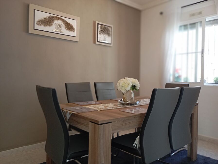 Villa in Urbanizacion los Balcones - Image 2