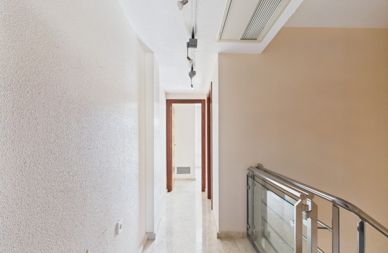 For sale - 3 Bedroom 2 Bathroom Town House in Los Alcazares - Costa Calida  - Murcia