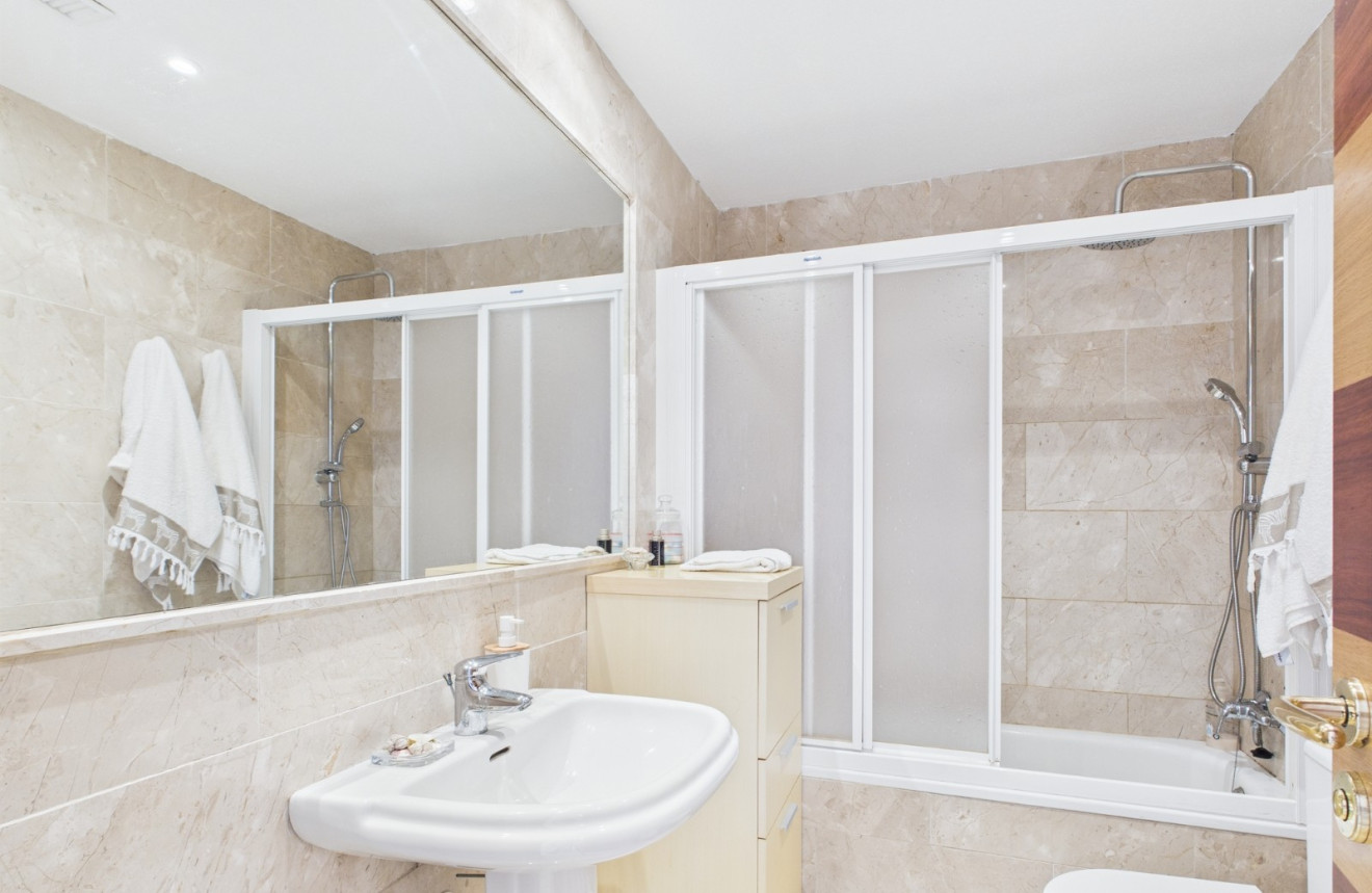 For sale - 3 Bedroom 2 Bathroom Town House in Los Alcazares - Costa Calida  - Murcia