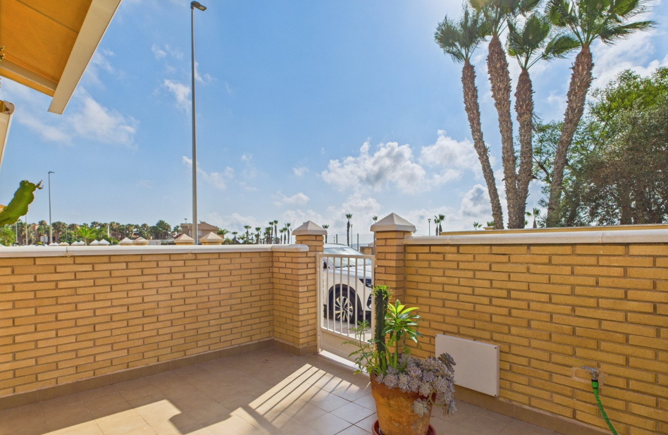 For sale - 3 Bedroom 2 Bathroom Town House in Los Alcazares - Costa Calida  - Murcia