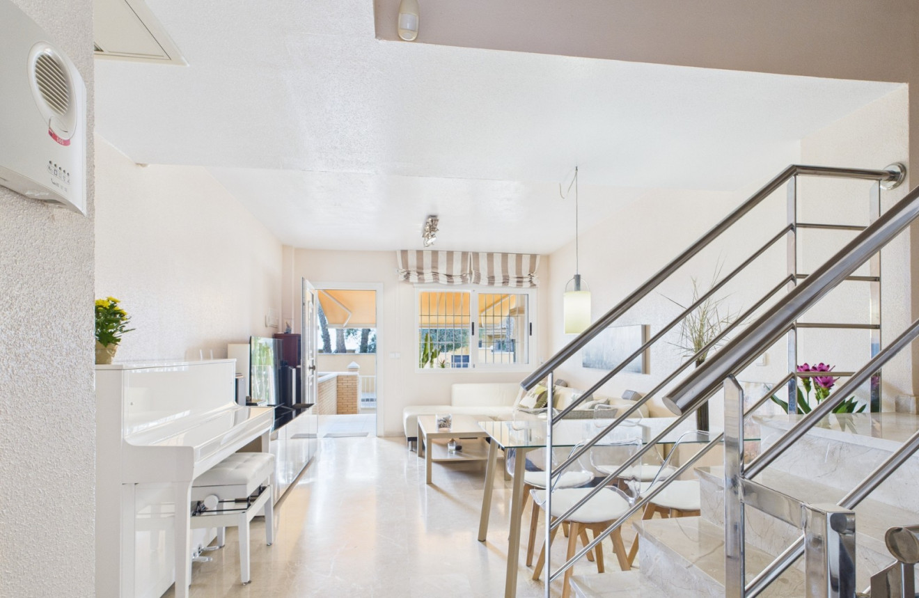 For sale - 3 Bedroom 2 Bathroom Town House in Los Alcazares - Costa Calida  - Murcia