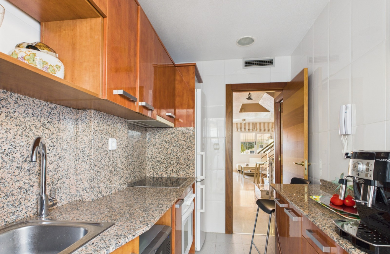 For sale - 3 Bedroom 2 Bathroom Town House in Los Alcazares - Costa Calida  - Murcia