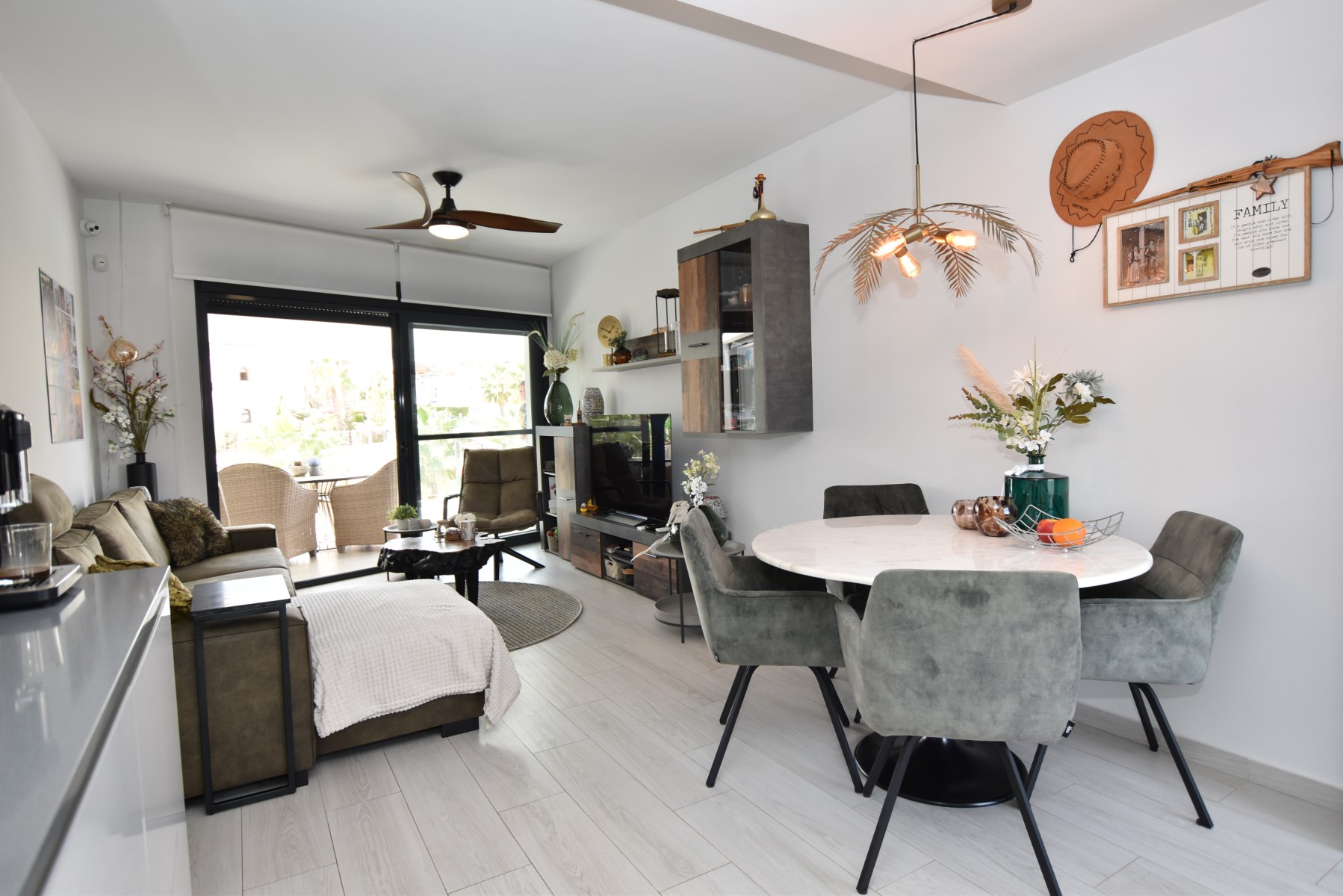 Apartment in Urbanizacion los Balcones - Image 3