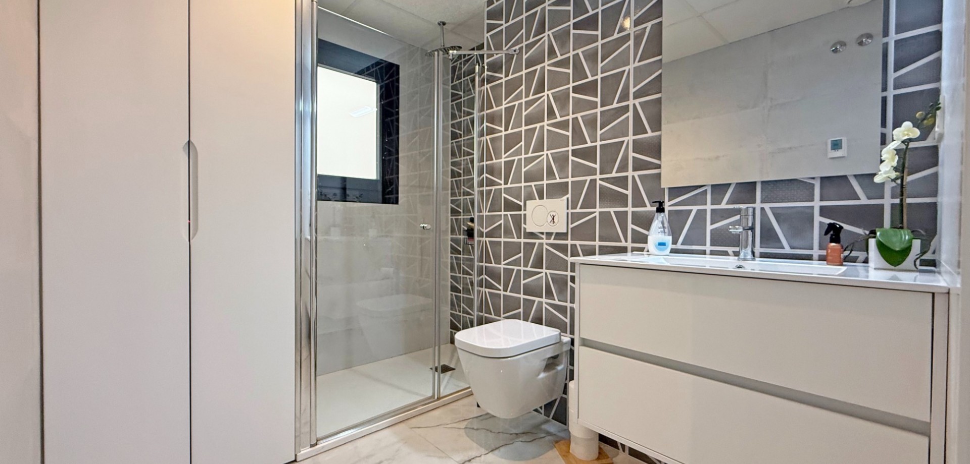 For sale - 2 Bedroom 2 Bathroom Apartment in Los Altos - Costa Blanca  - Alicante