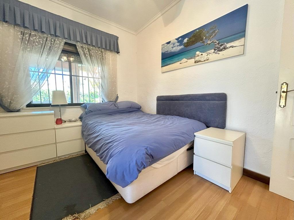 For sale - 3 Bedroom 3 Bathroom Villa in Cabo Roig - Aguamarina  - Alicante