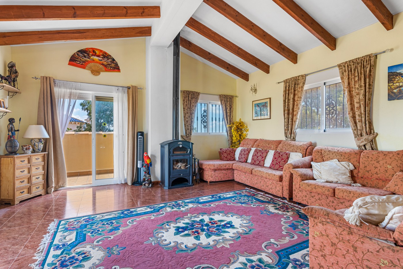 For sale - 4 Bedroom 3 Bathroom Villa in Jacarilla - Jacarilla  - Alicante