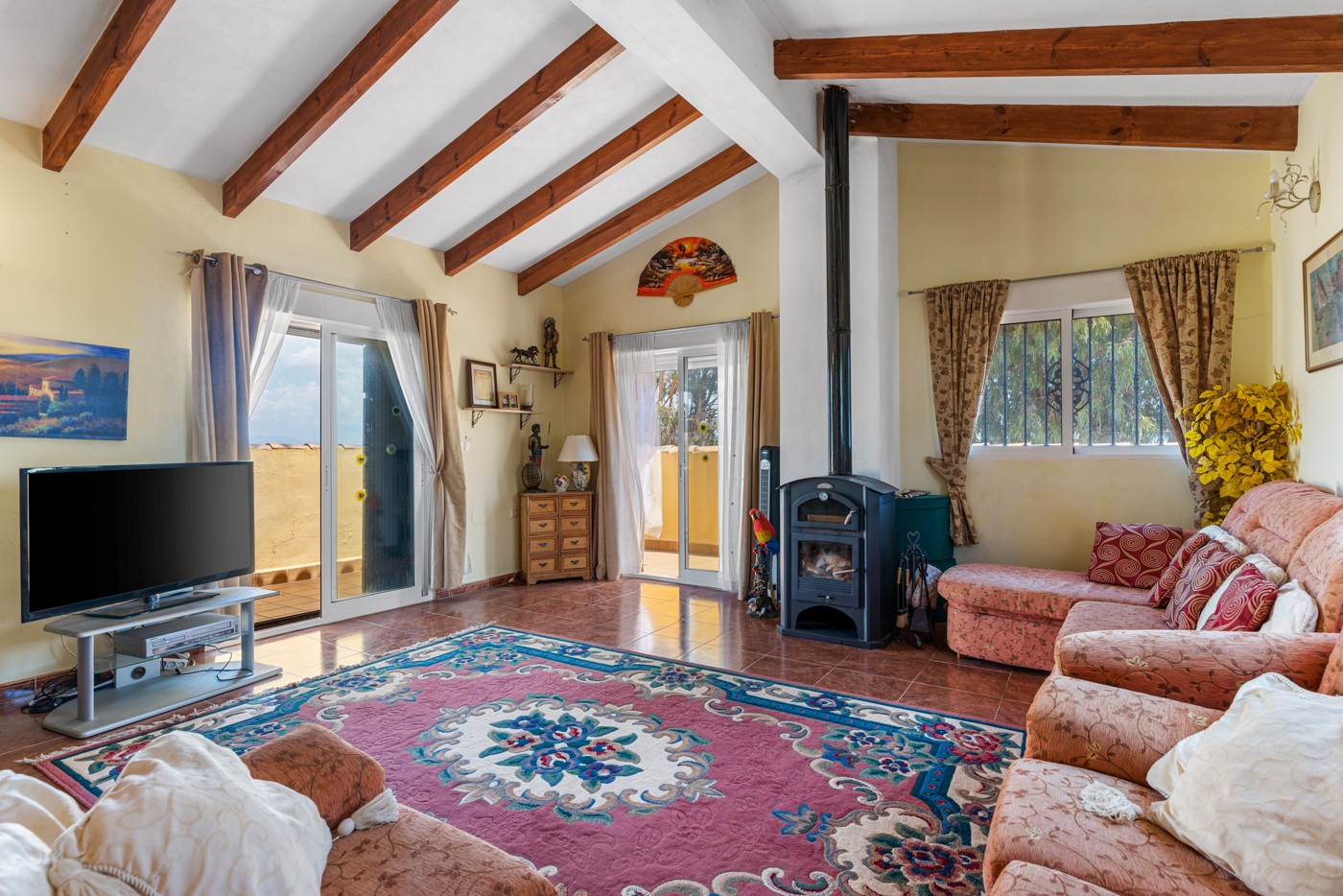 For sale - 4 Bedroom 3 Bathroom Villa in Jacarilla - Jacarilla  - Alicante