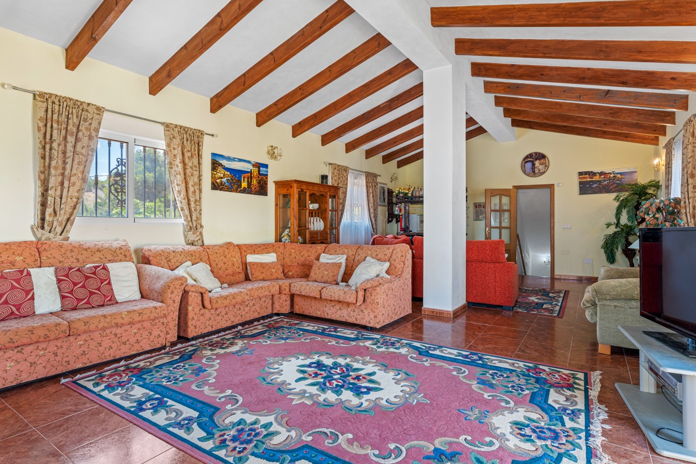 For sale - 4 Bedroom 3 Bathroom Villa in Jacarilla - Jacarilla  - Alicante