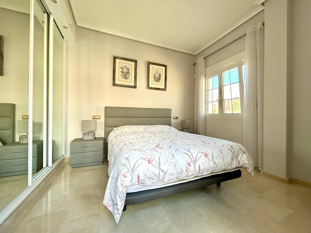 For sale - 3 Bedroom 2 Bathroom Penthouse in Cabo Roig - Campoamor  - Alicante