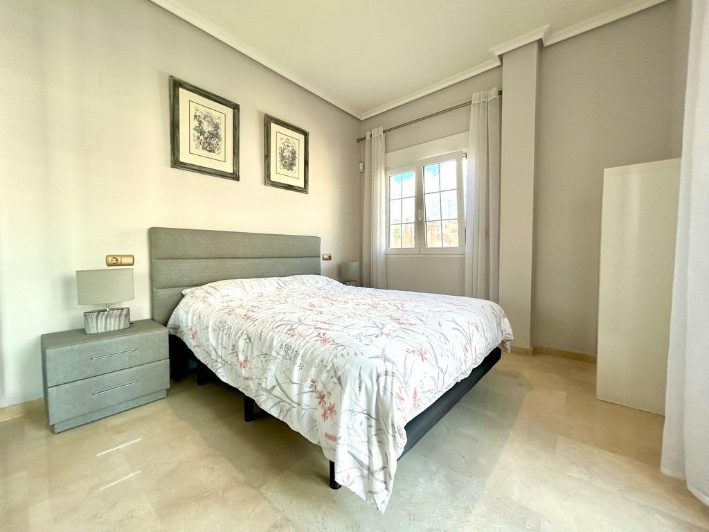 For sale - 3 Bedroom 2 Bathroom Penthouse in Cabo Roig - Aguamarina  - Alicante