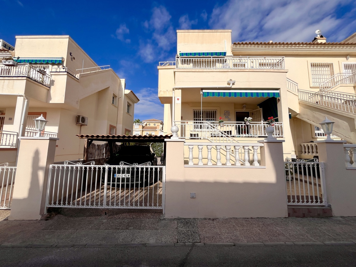 For sale - 2 Bedroom 1 Bathroom Apartment - Ground Floor Apartment in Playa Flamenca - Playa Flamenca  - Alicante
