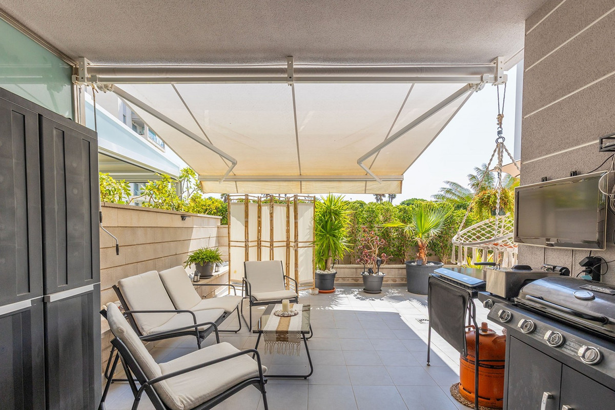 For sale - 2 Bedroom 1 Bathroom Apartment - Ground Floor Apartment in Torrevieja - La Mata  - Alicante