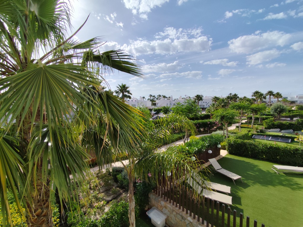 For sale - 2 Bedroom 2 Bathroom Penthouse in Vistabella Golf -  - Alicante