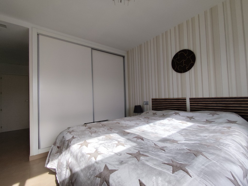 For sale - 2 Bedroom 2 Bathroom Penthouse in Vistabella Golf -  - Alicante