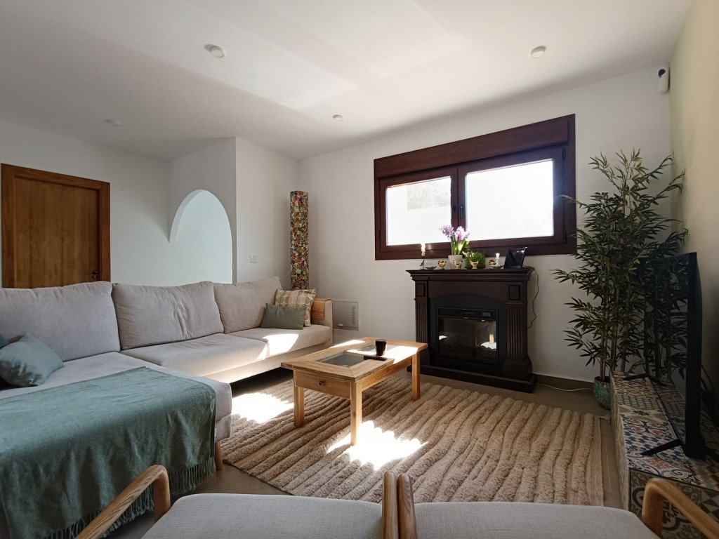 For sale - 5 Bedroom 4 Bathroom Villa in Pinar de Campoverde -  - Alicante