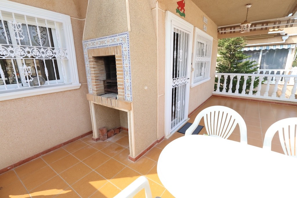 For sale - 3 Bedroom 2 Bathroom Villa in Los Balcones - Costa Blanca  - Alicante