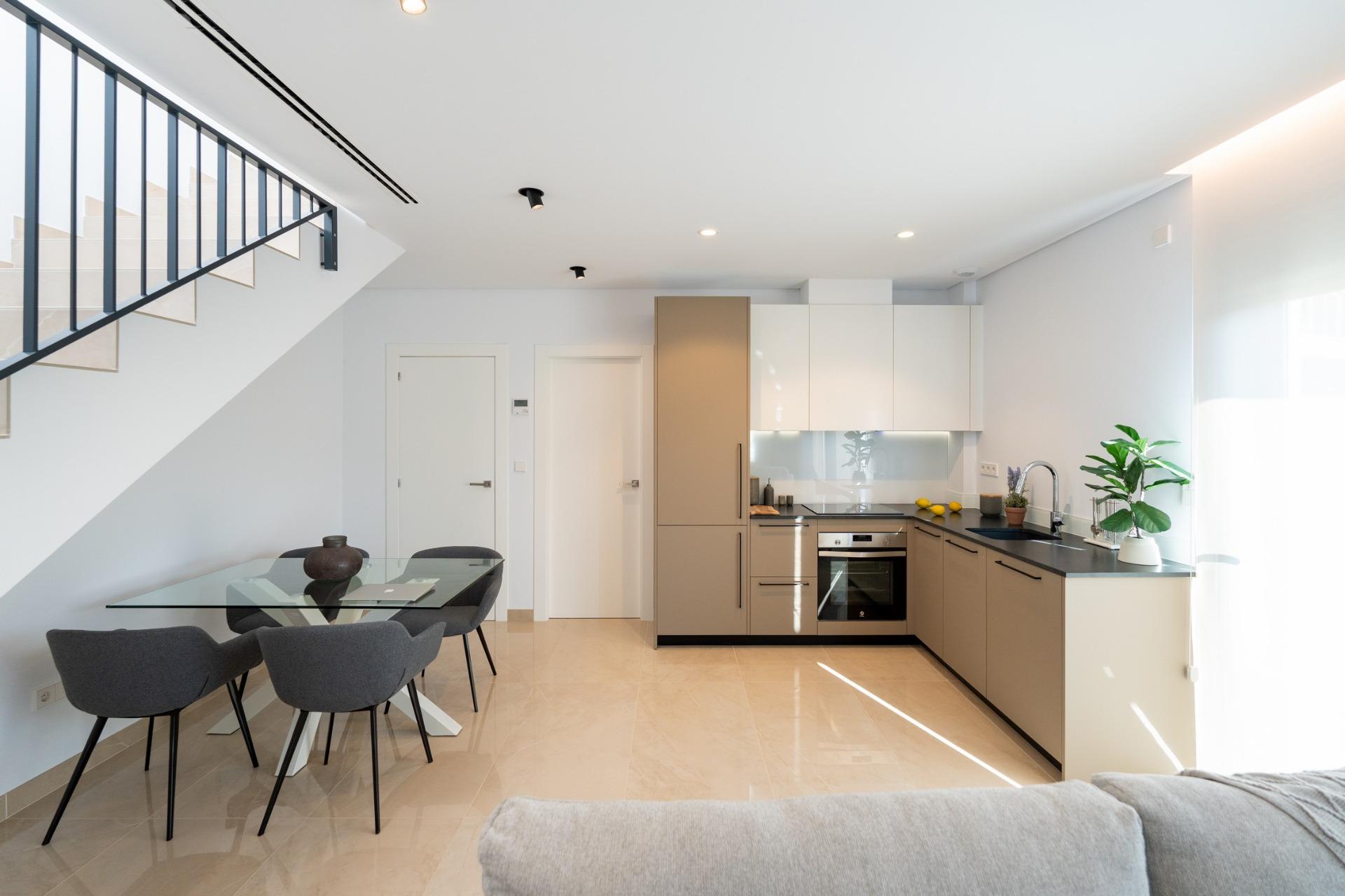 For sale - 3 Bedroom 2 Bathroom Town House in Gran Alacant - Gran Alacant  - Alicante