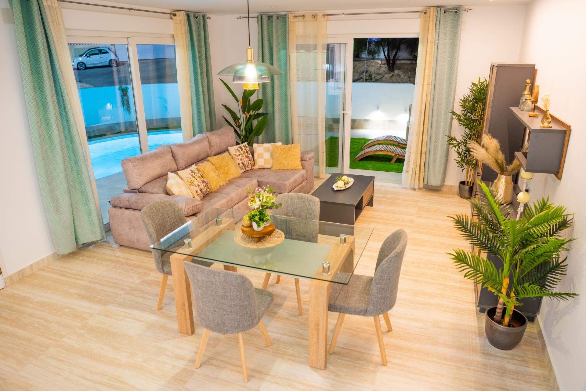 For sale - 3 Bedroom 2 Bathroom Villa in Ciudad Quesada - Golf La Marquesa (Ciudad Quesada)  - Alicante
