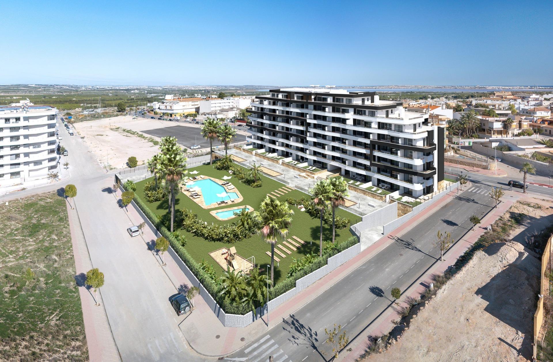 For sale - 2 Bedroom 2 Bathroom Apartment in San Miguel de Salinas - Pueblo  - Alicante