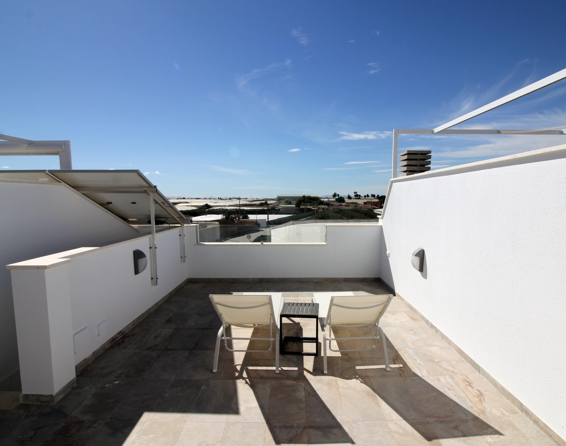 For sale - 3 Bedroom 3 Bathroom Town House in Pilar de La Horadada - parque Andromeda  - Alicante