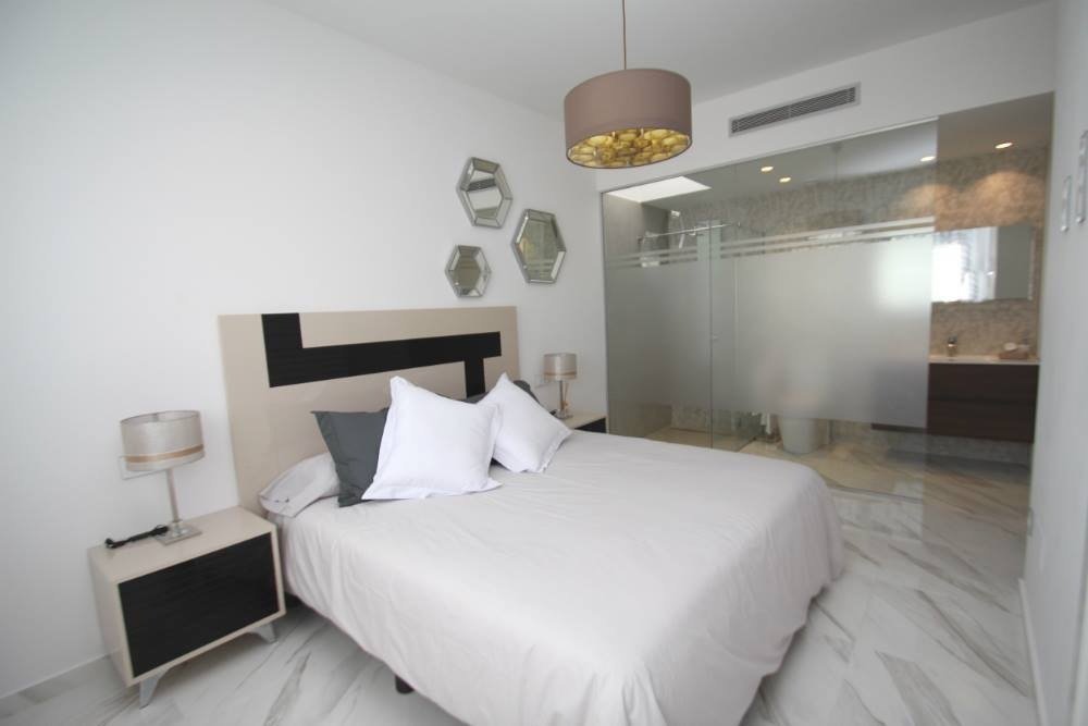 For sale - 3 Bedroom 3 Bathroom Villa in San Miguel de Salinas - Cerro Del Sol  - Alicante