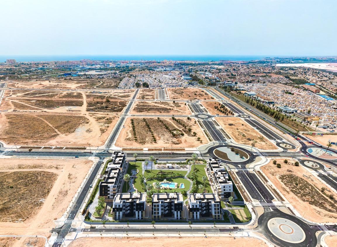 For sale - 2 Bedroom 2 Bathroom Penthouse in Torrevieja - La Siesta  - Alicante