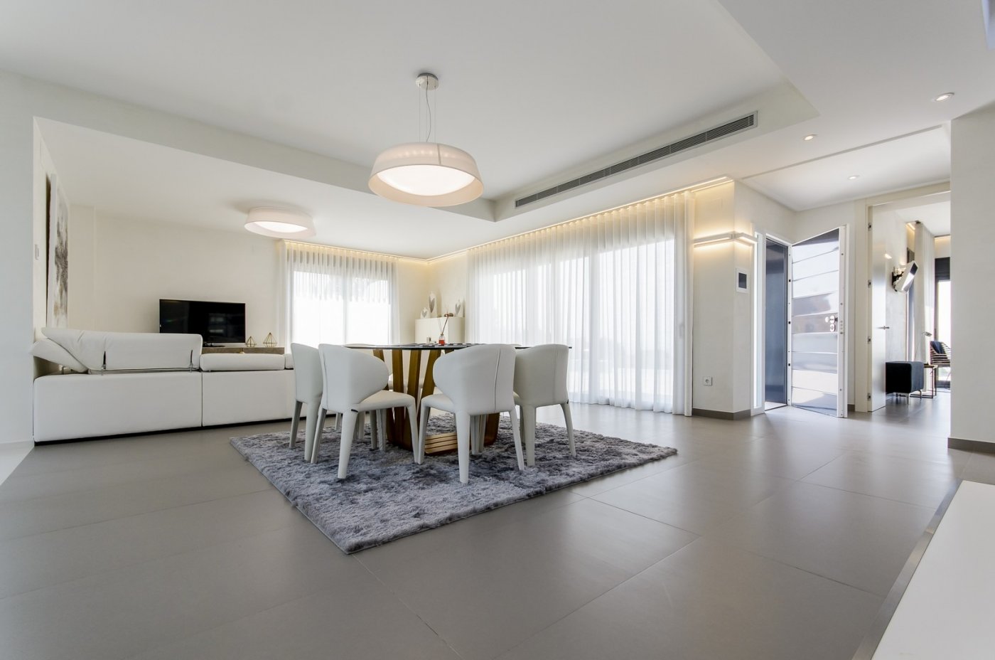 For sale - 3 Bedroom 2 Bathroom Villa in Orihuela Costa - Campoamor  - Alicante