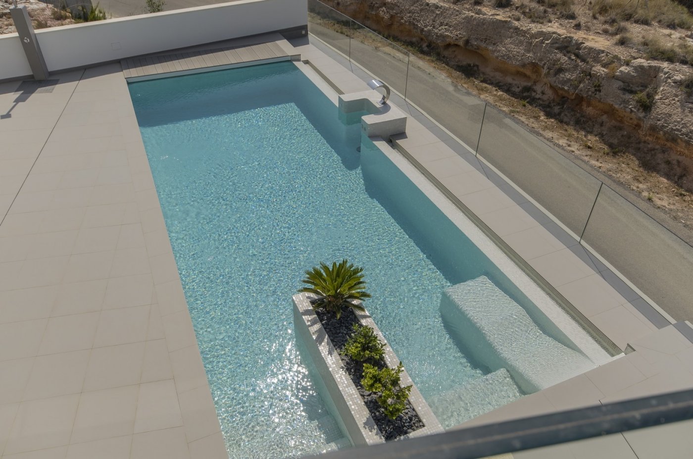 For sale - 3 Bedroom 2 Bathroom Villa in Orihuela Costa - Campoamor  - Alicante