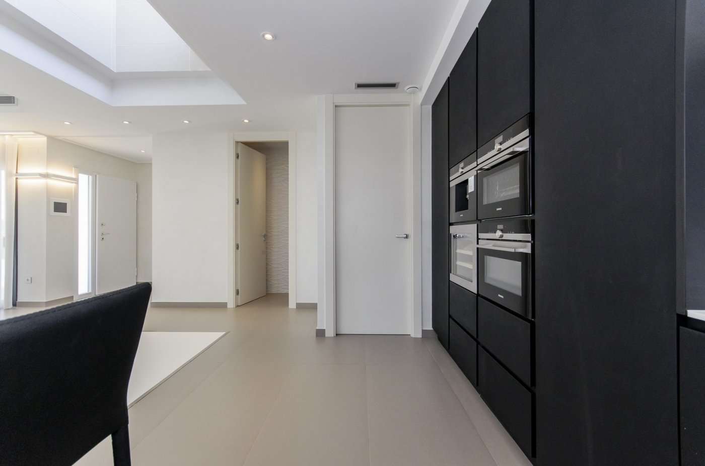 For sale - 3 Bedroom 2 Bathroom Villa in Orihuela Costa - Campoamor  - Alicante