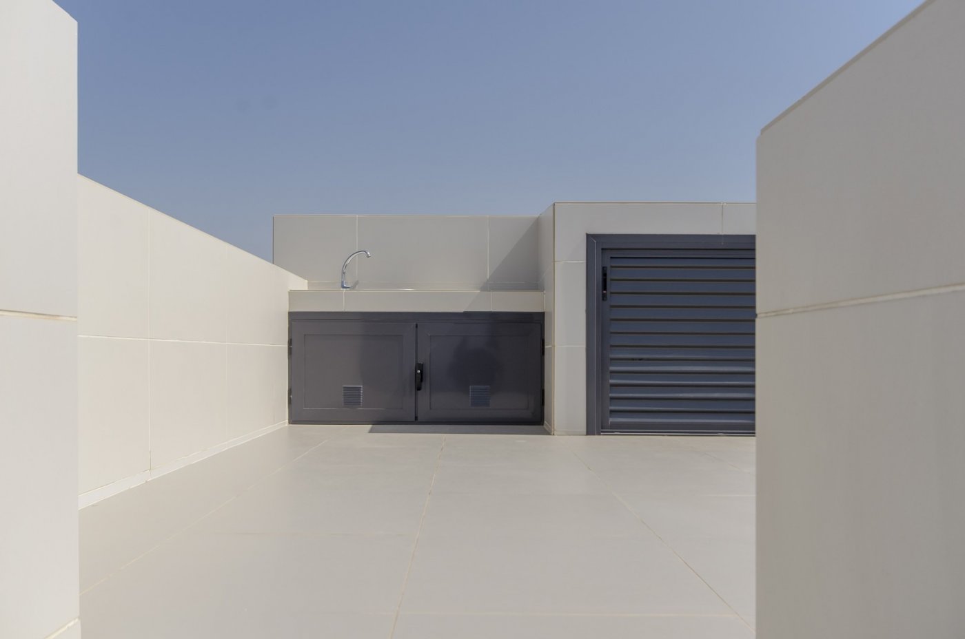 For sale - 3 Bedroom 2 Bathroom Villa in Orihuela Costa - Campoamor  - Alicante