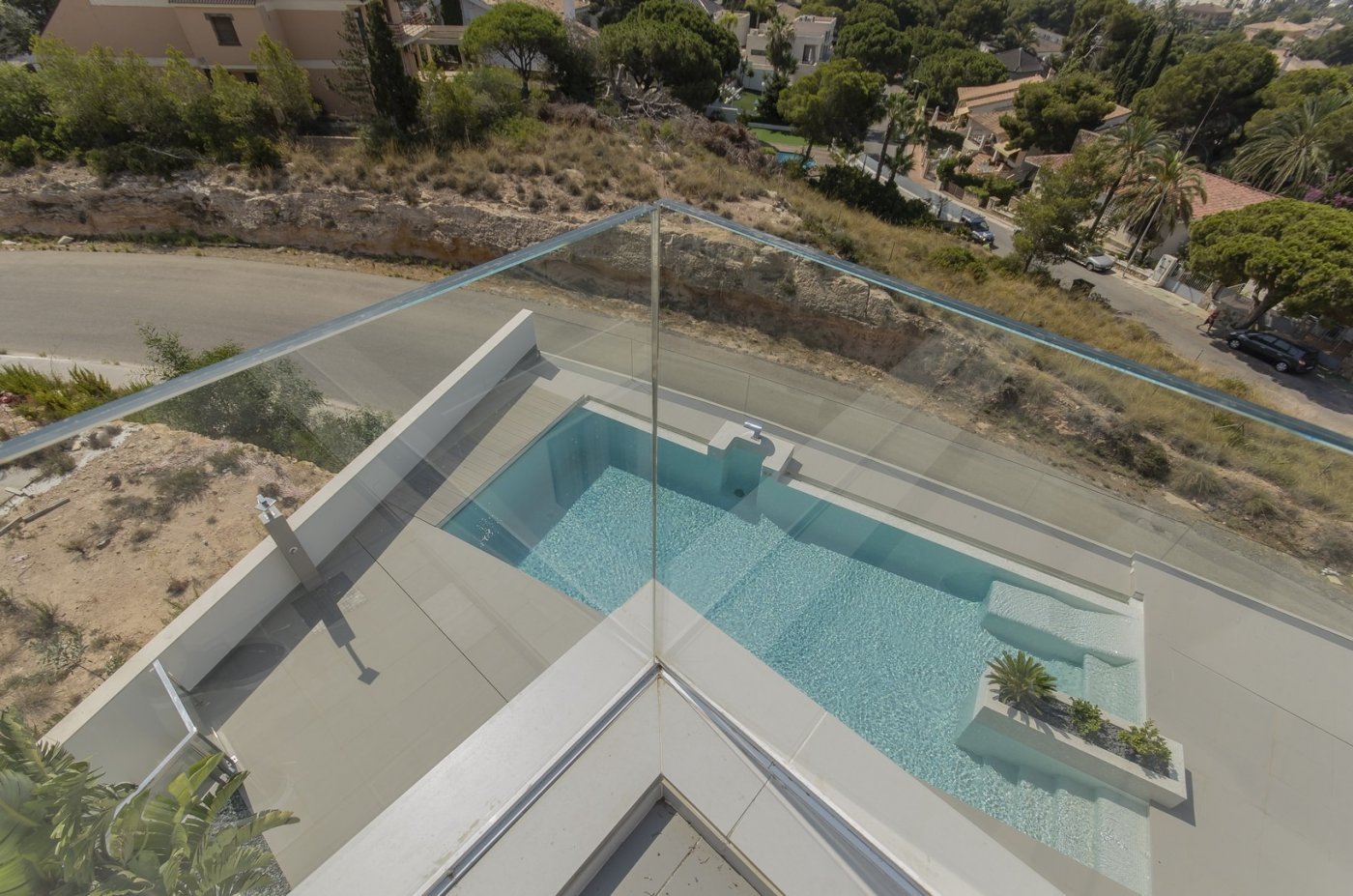 For sale - 3 Bedroom 2 Bathroom Villa in Orihuela Costa - Campoamor  - Alicante
