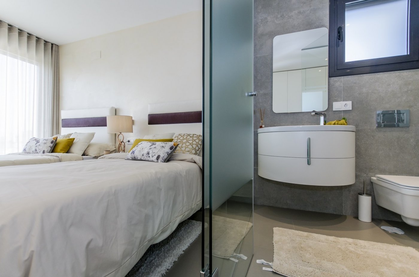 For sale - 3 Bedroom 2 Bathroom Villa in Orihuela Costa - Campoamor  - Alicante