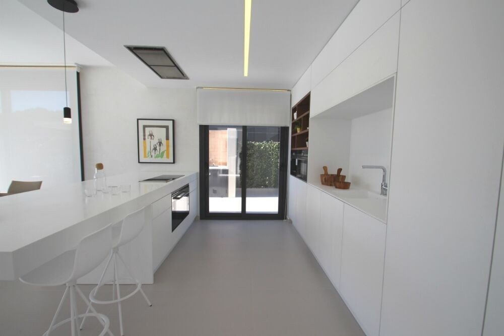 For sale - 4 Bedroom 2 Bathroom Villa in Orihuela Costa - Campoamor  - Alicante