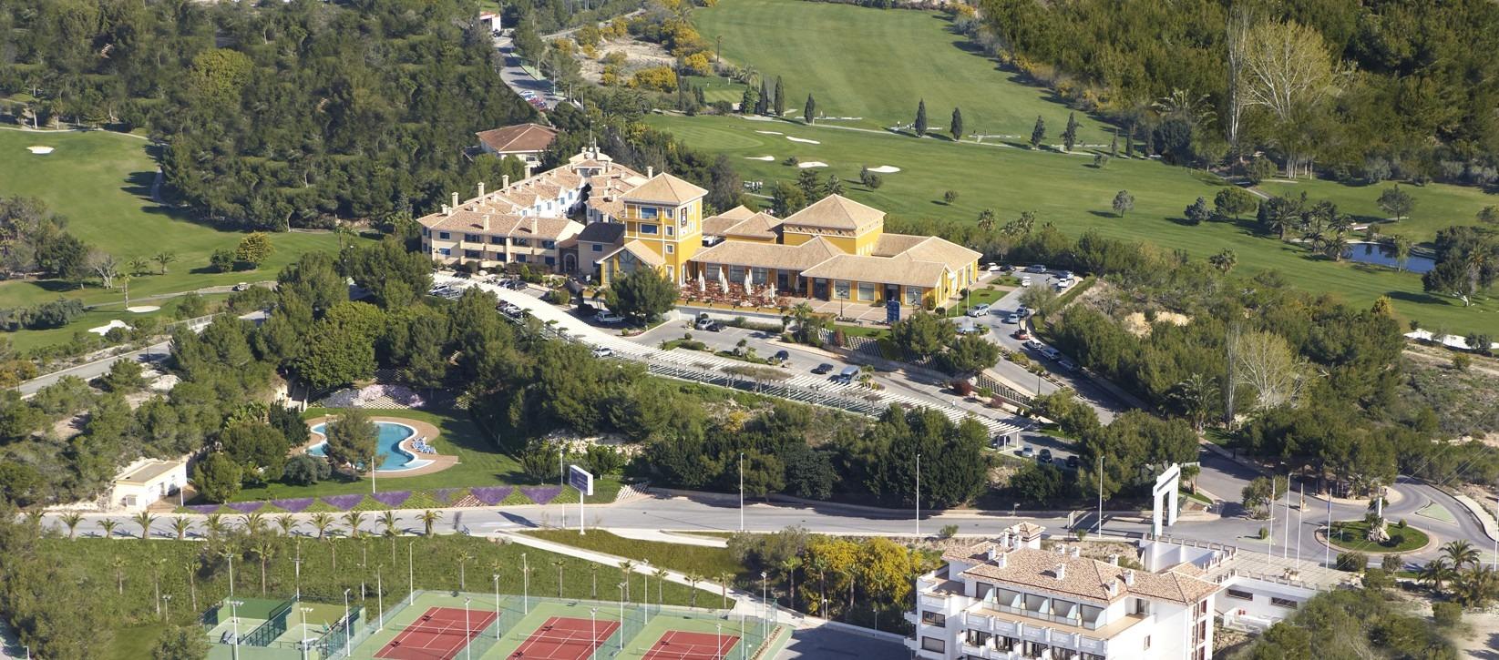 For sale - 2 Bedroom 2 Bathroom Apartment in Orihuela Costa - Lomas de Campoamor  - Alicante