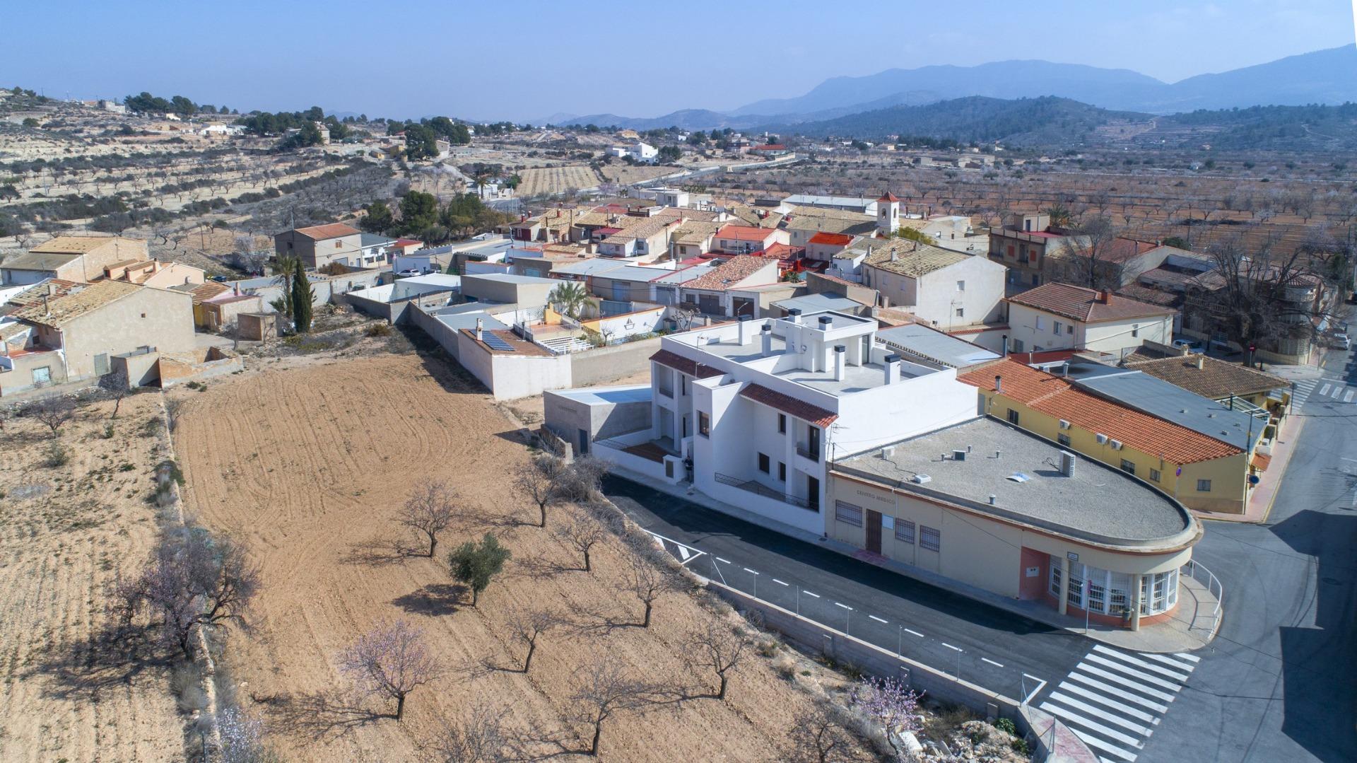 For sale - 3 Bedroom 2 Bathroom Bungalow in Hondón de las Nieves - El Salero  - Alicante