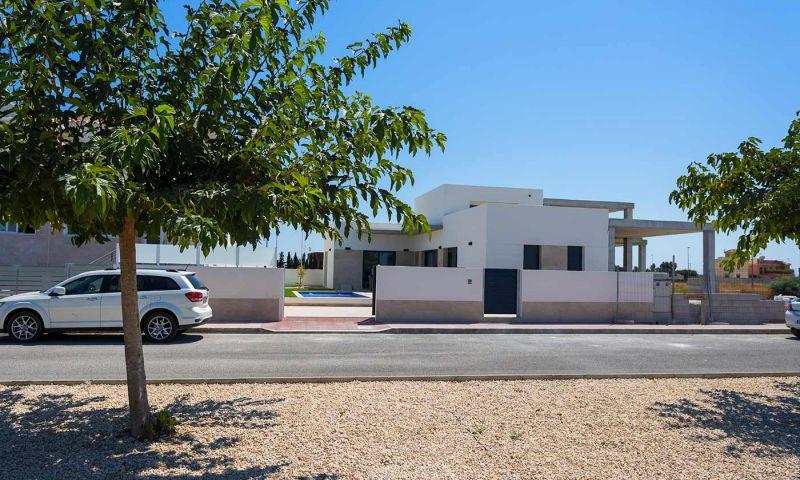 For sale - 3 Bedroom 2 Bathroom Villa in Daya Nueva - Centro  - Alicante