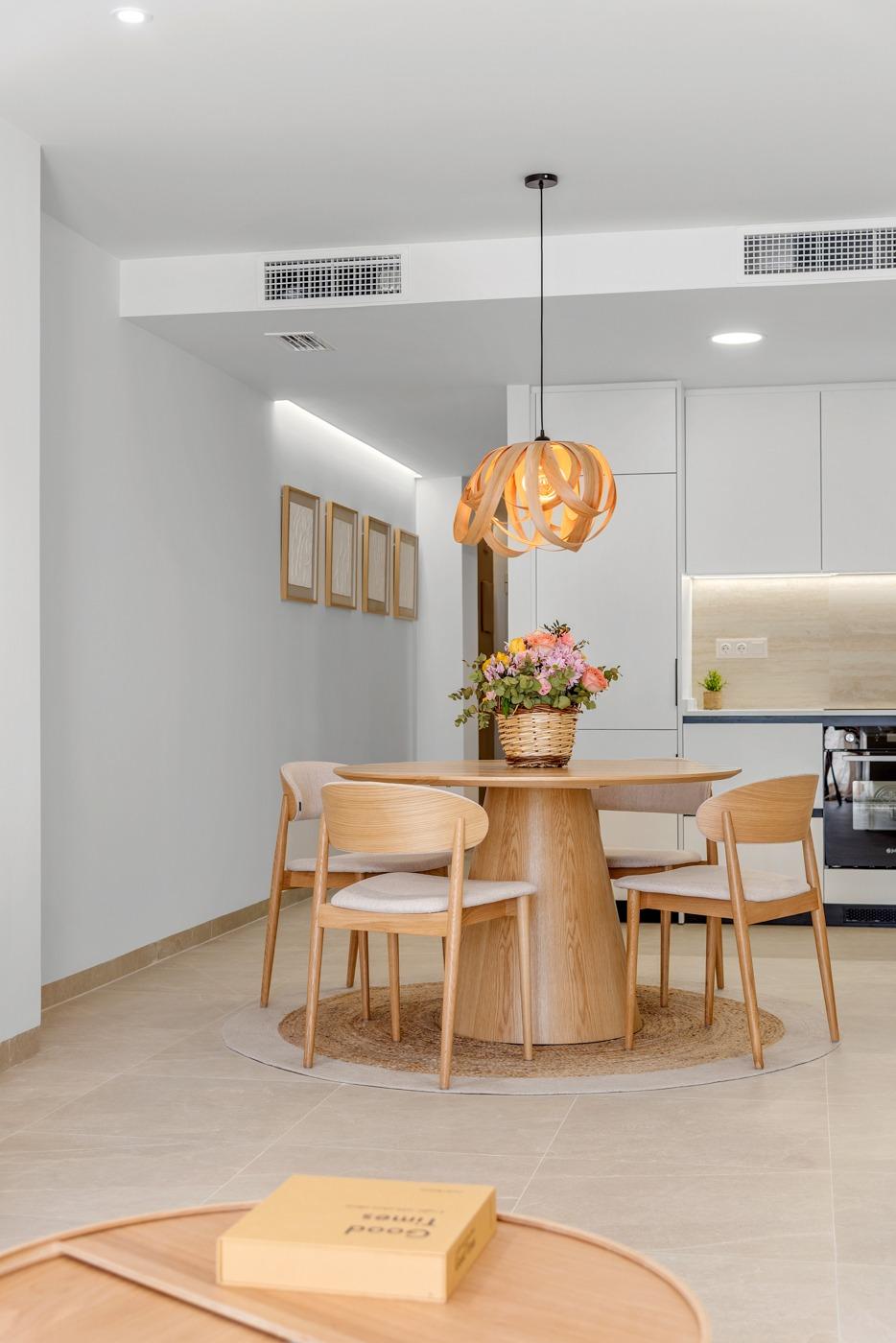 For sale - 3 Bedroom 2 Bathroom Penthouse in Jacarilla - pueblo  - Alicante