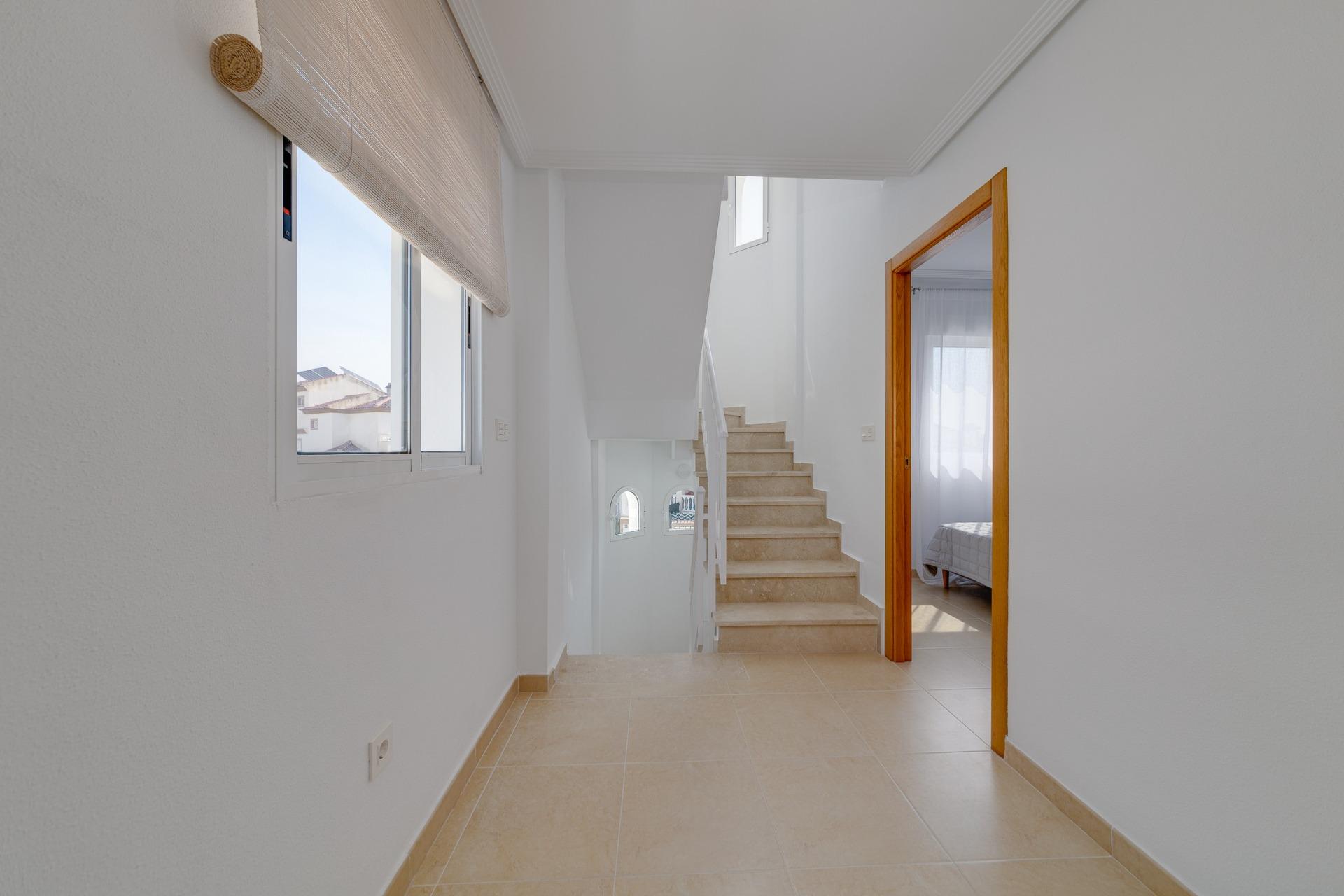 New Build - 3 Bedroom 3 Bathroom Villa in San Fulgencio - El Oasis  - Alicante