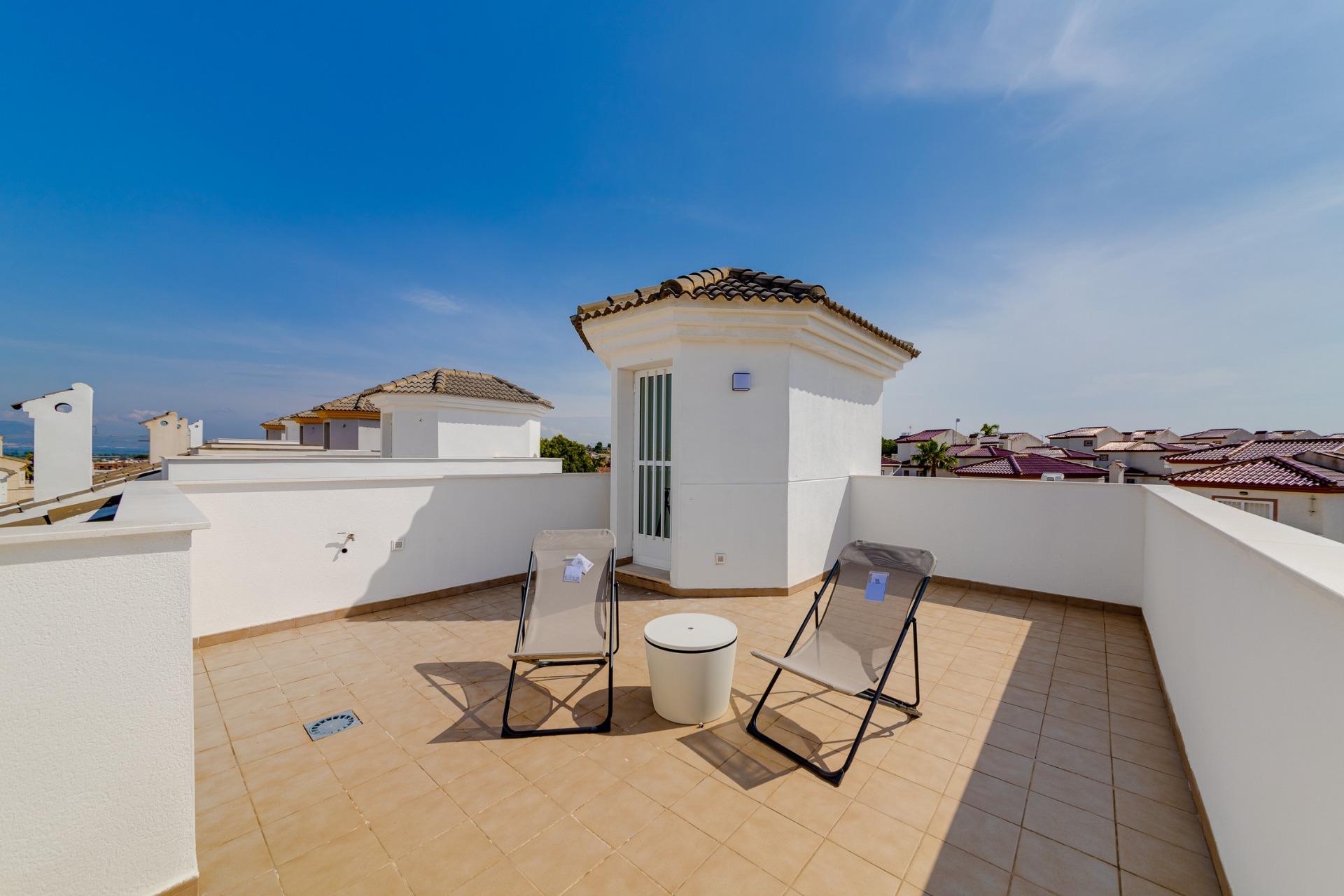 New Build - 3 Bedroom 3 Bathroom Villa in San Fulgencio - El Oasis  - Alicante
