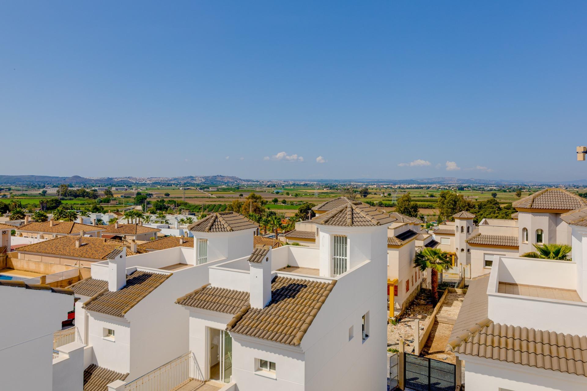 New Build - 3 Bedroom 3 Bathroom Villa in San Fulgencio - El Oasis  - Alicante