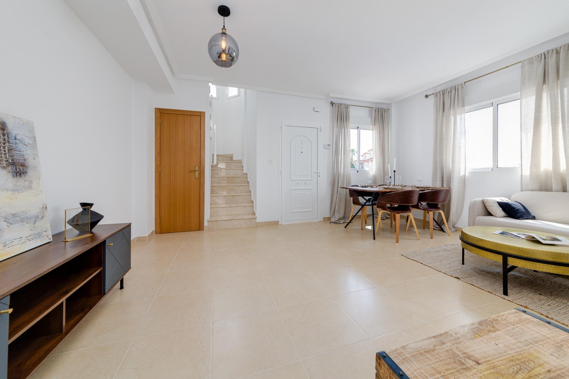New Build - 3 Bedroom 3 Bathroom Villa in San Fulgencio - El Oasis  - Alicante