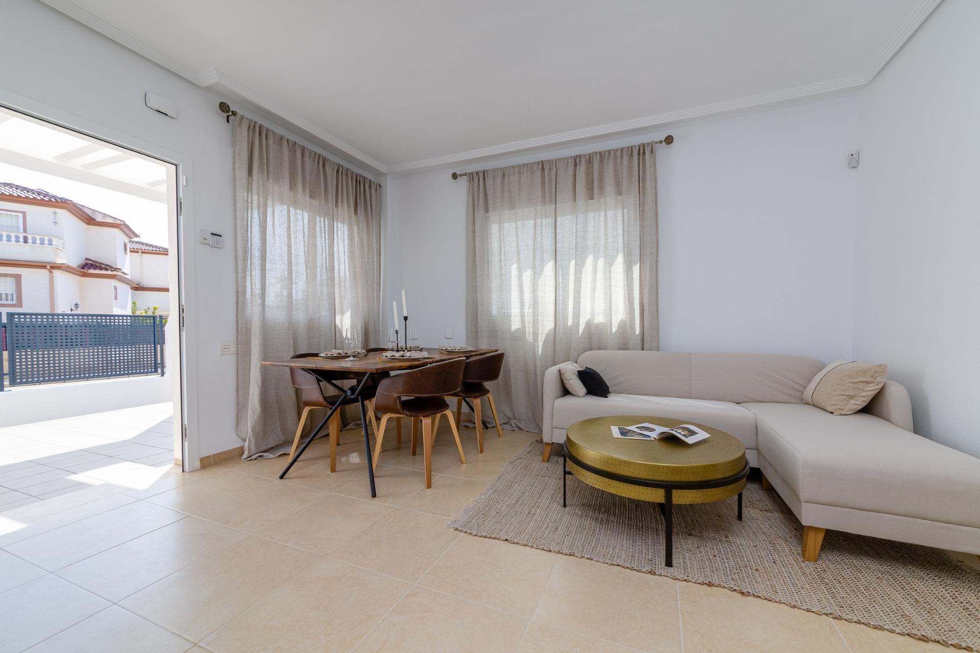 New Build - 3 Bedroom 3 Bathroom Villa in San Fulgencio - El Oasis  - Alicante