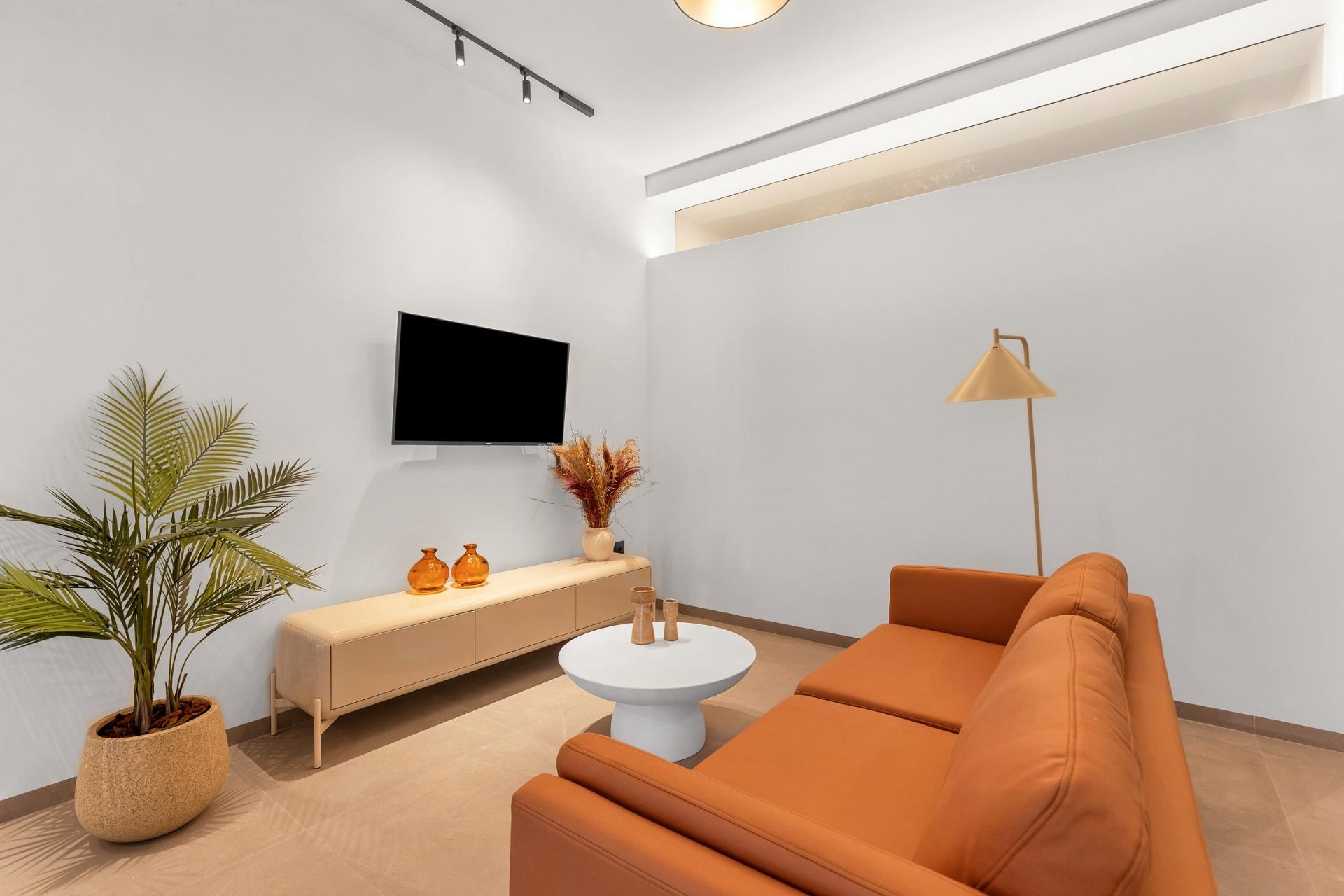 For sale - 1 Bedroom 1 Bathroom Apartment in Torrevieja - Playa Los Naufragos  - Alicante