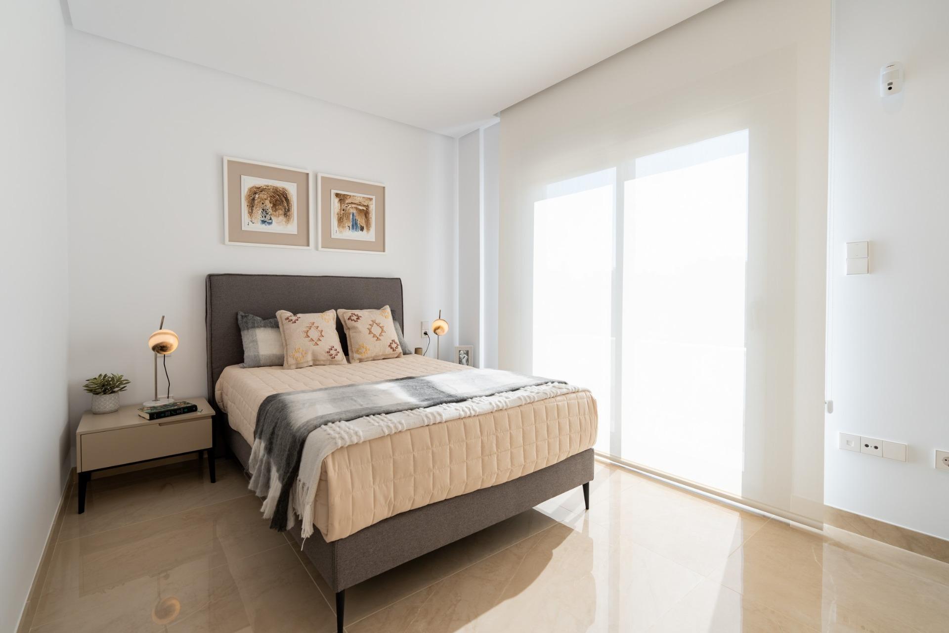 For sale - 3 Bedroom 3 Bathroom Villa in La Marina - El Pinet  - Alicante