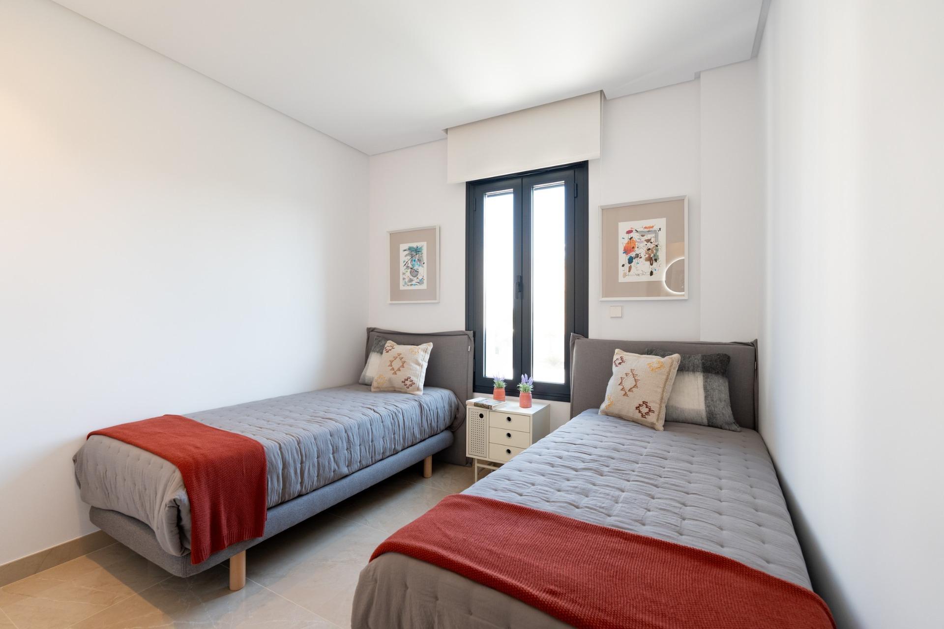 For sale - 3 Bedroom 3 Bathroom Villa in La Marina - El Pinet  - Alicante