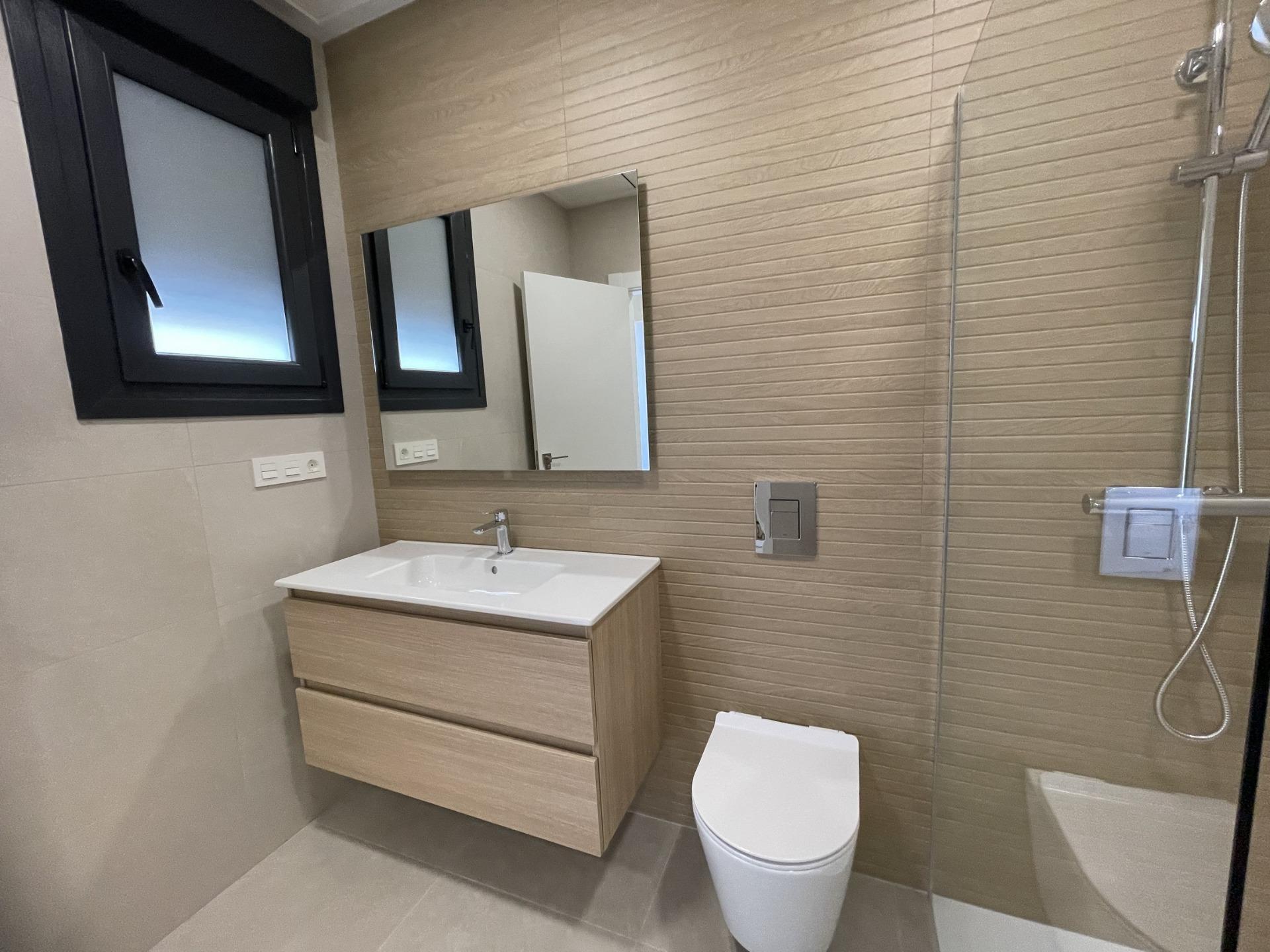 For sale - 3 Bedroom 3 Bathroom Villa in Almoradi - Heredades  - Alicante