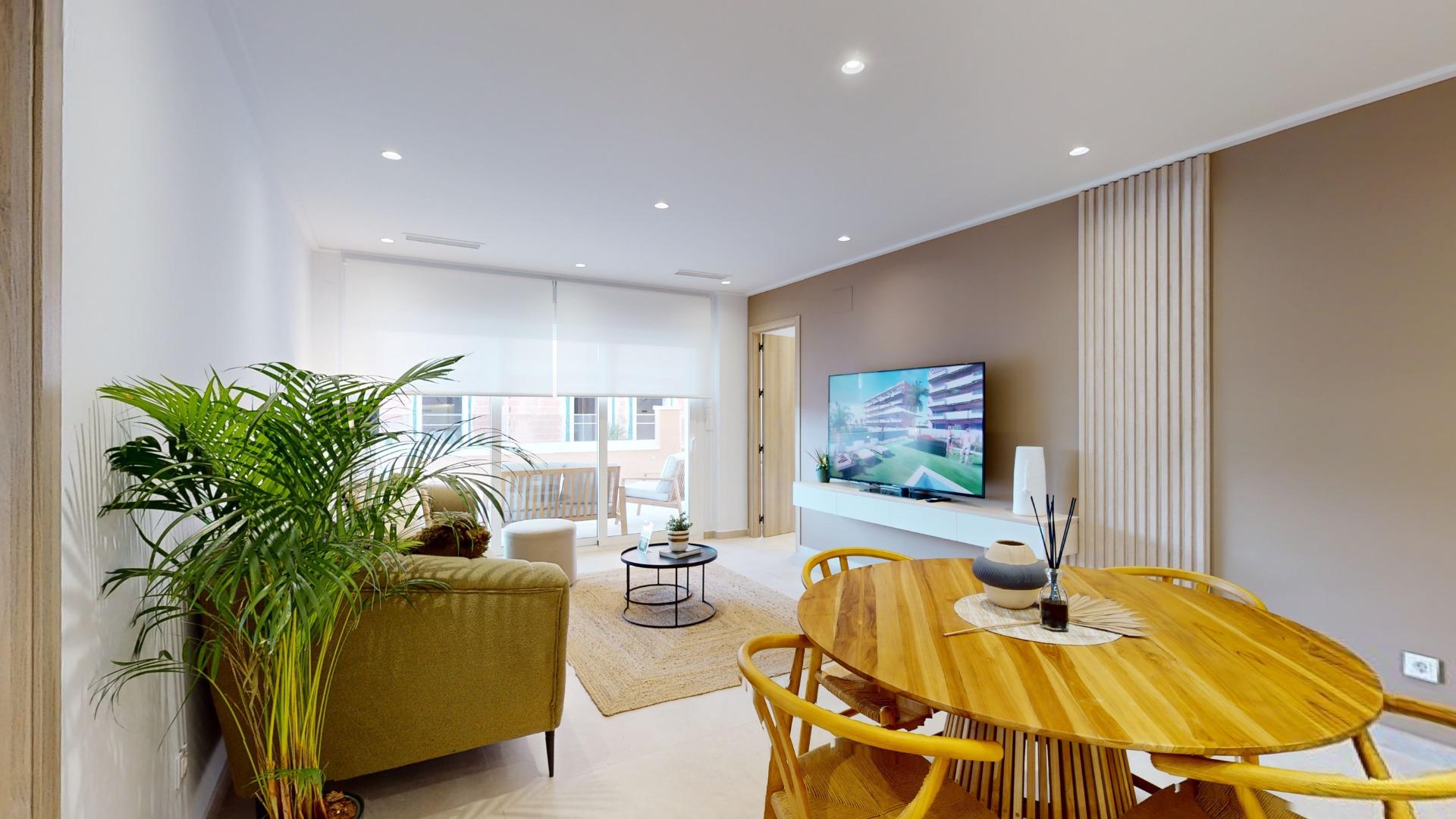 For sale - 3 Bedroom 2 Bathroom Apartment in Guardamar del Segura - El Raso  - Alicante